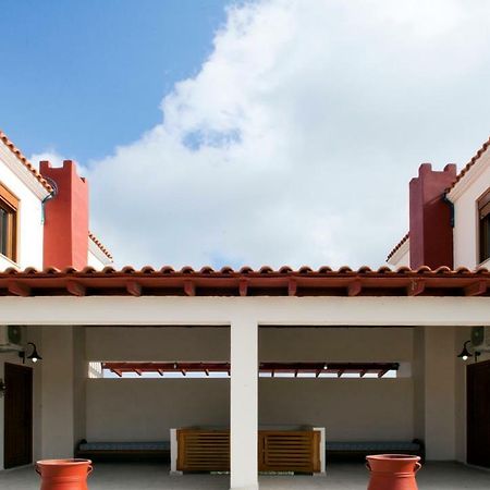 Fοivos And Athina Villas Архане Екстер'єр фото