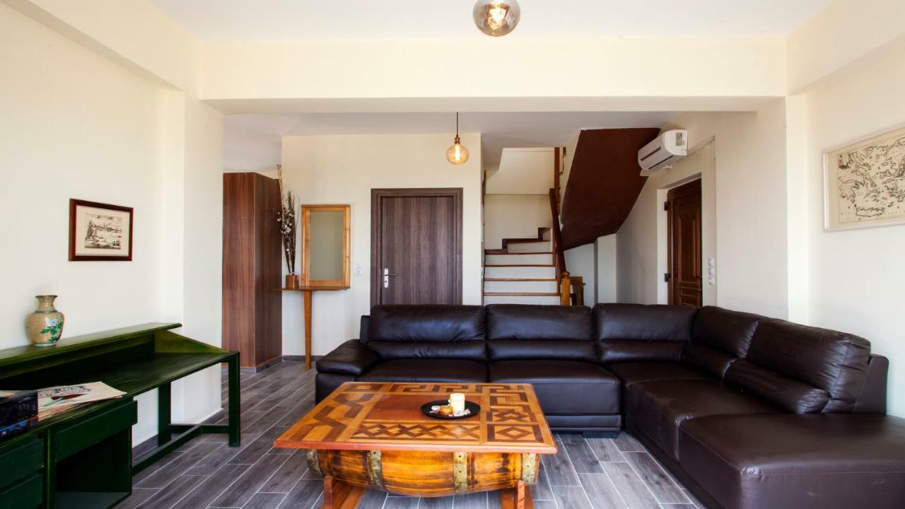 Fοivos And Athina Villas Архане Екстер'єр фото